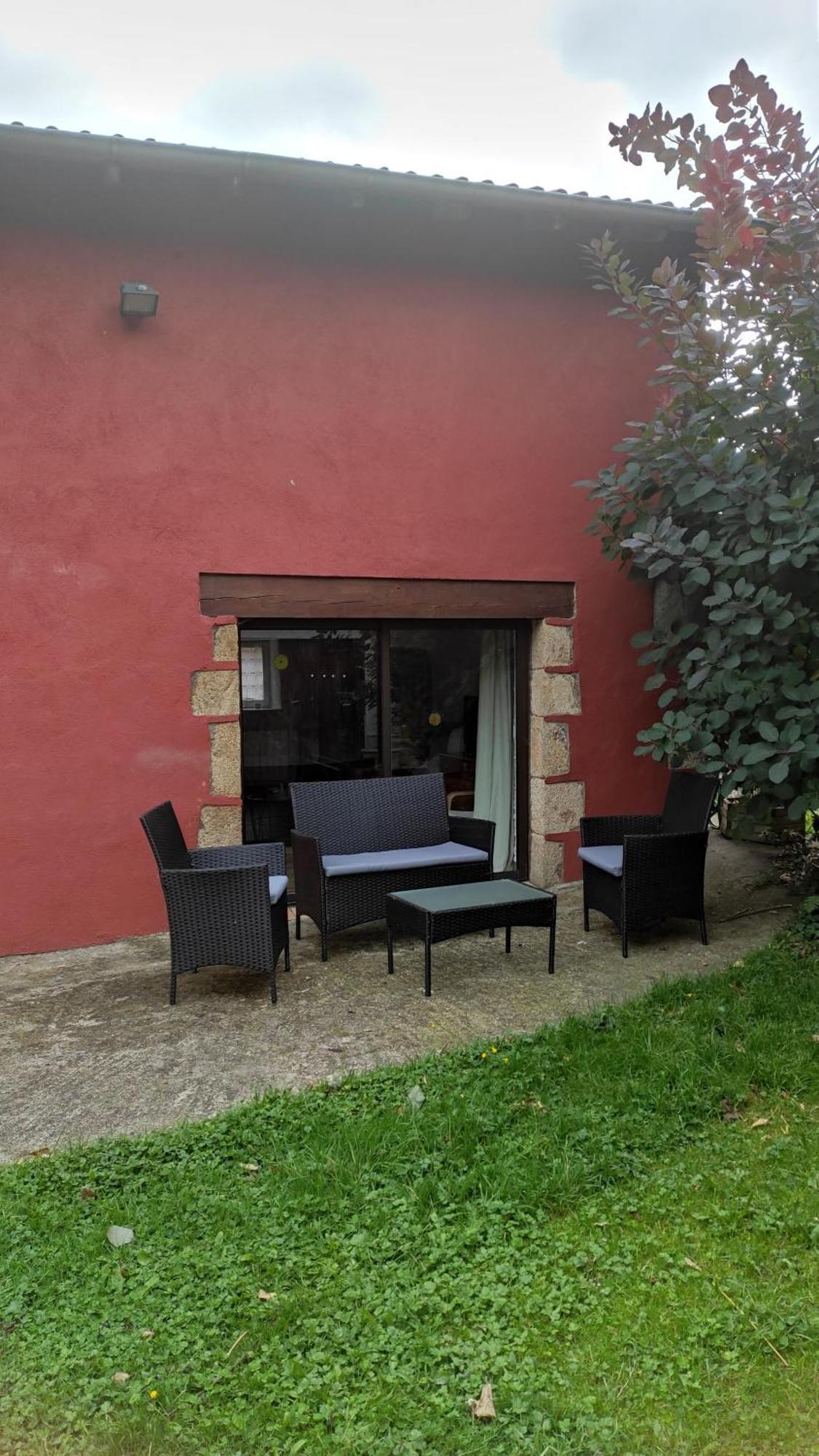 Gîte La Roche Bertignat Extérieur photo