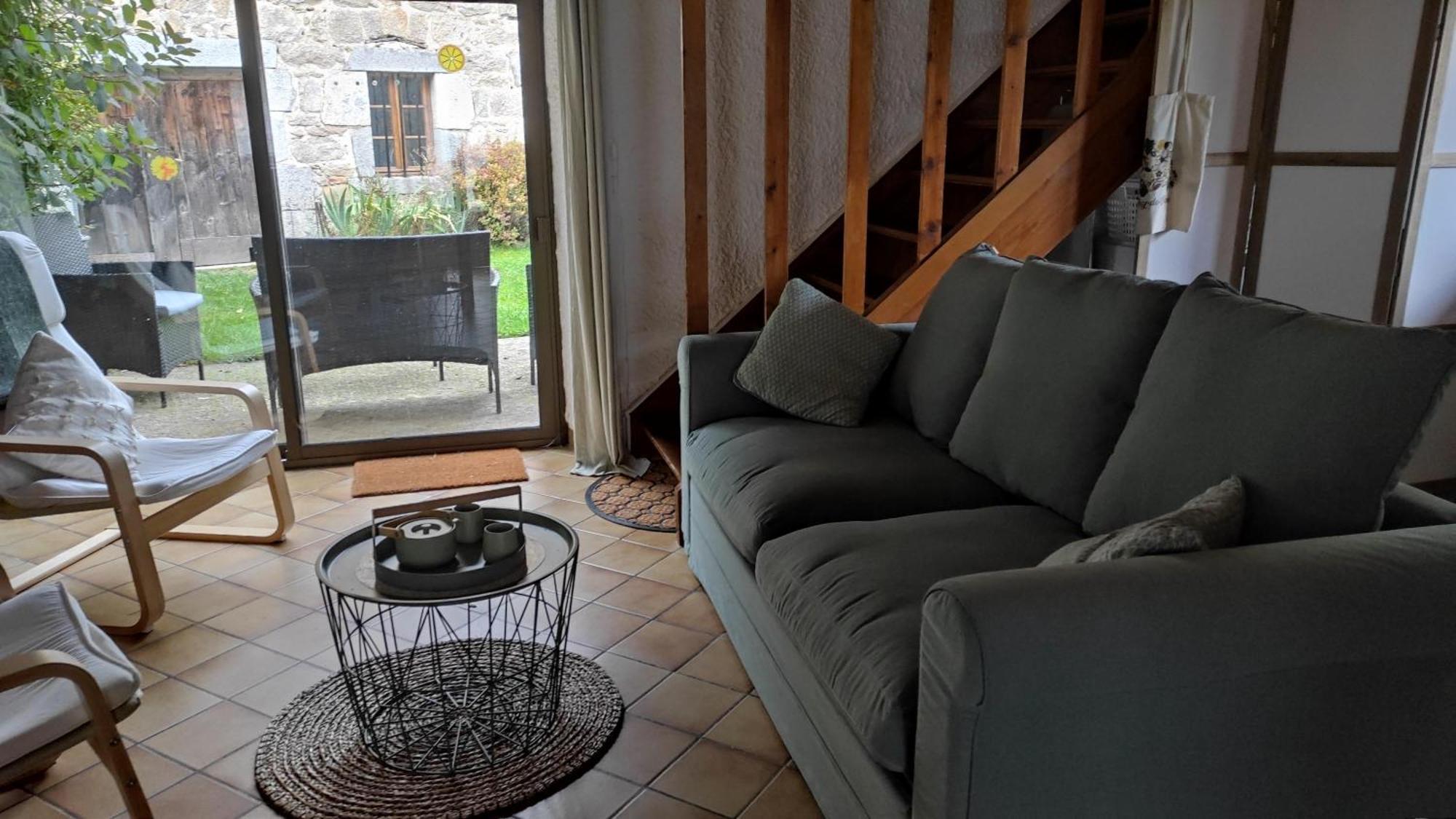 Gîte La Roche Bertignat Extérieur photo